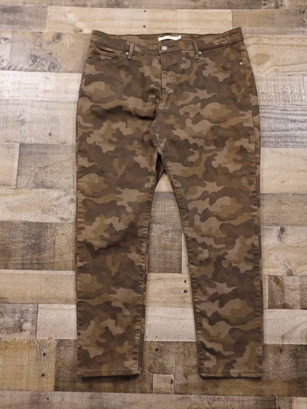 Levi's‎ 311 Shaping Skinny Jeans Women’s 20W Brown Camo Stretch